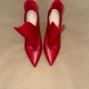 Aldo Amilmathien- Bold Red High Stiletto Heels with V-Shaped Cut